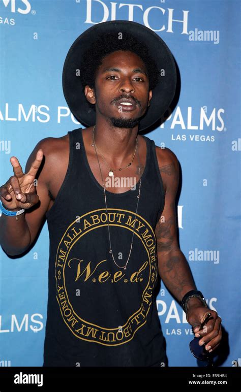 Rapper shwayze - Shwayze. Aaron Smith (born May 29, 1986 in Malibu, CA), better known by his stage name Shwayze, is an American rapper. Born and raised in Malibu, California, Shwayze worked at a local Starbucks coffee shop until he met Whitestarr frontman Cisco Adler at a nightclub.